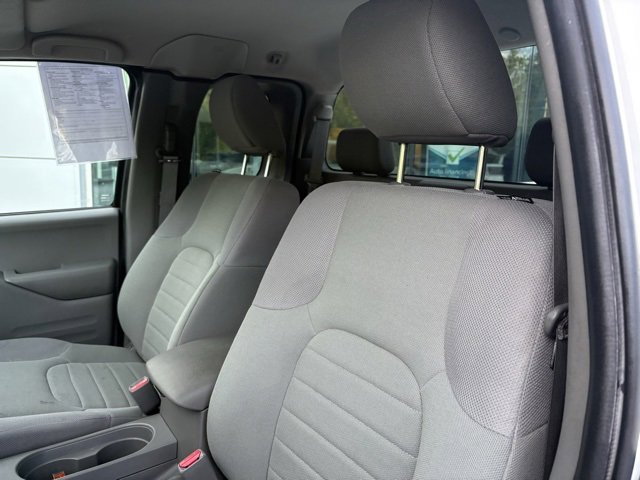 Used 2020 Nissan Frontier S image 11