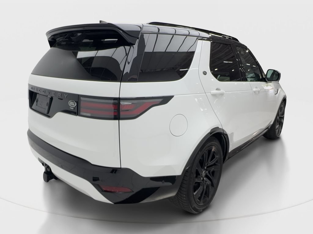 Used 2023 Land Rover Discovery HSE R-Dynamic AWD/4WD image 7