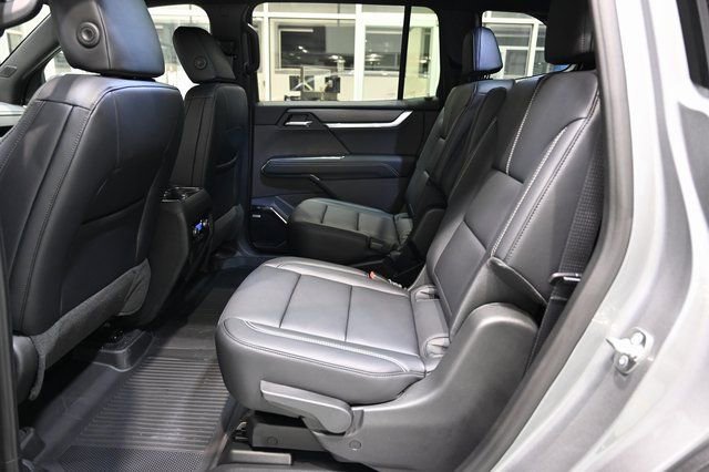 New 2026 GMC Acadia Elevation w/ Black Edition image 11