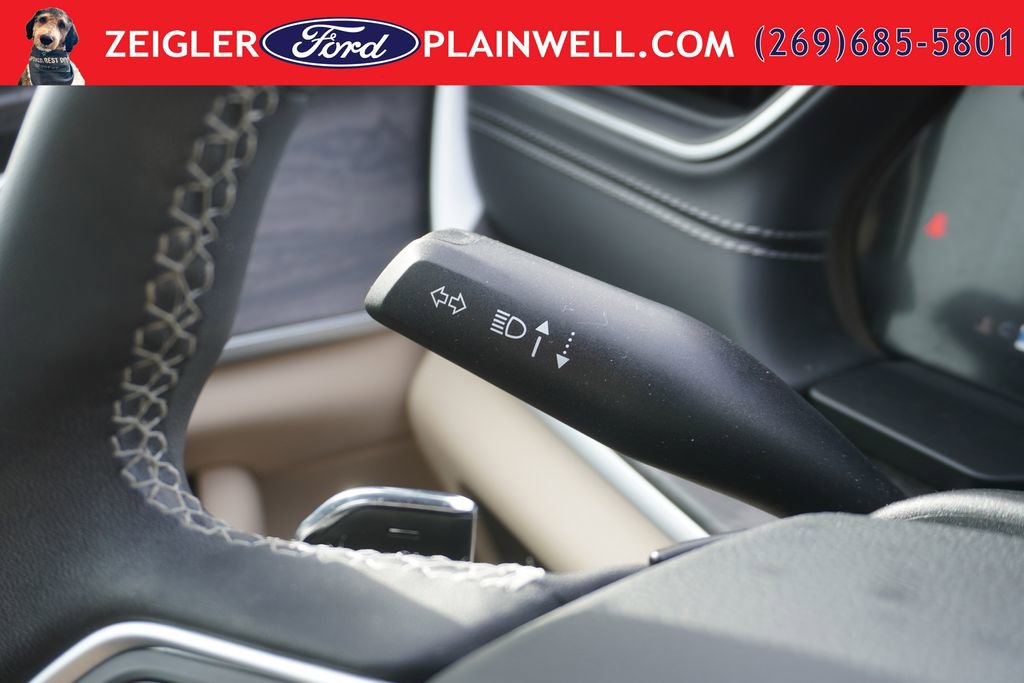 Used 2024 Jeep Grand Cherokee Limited AWD/4WD image 29