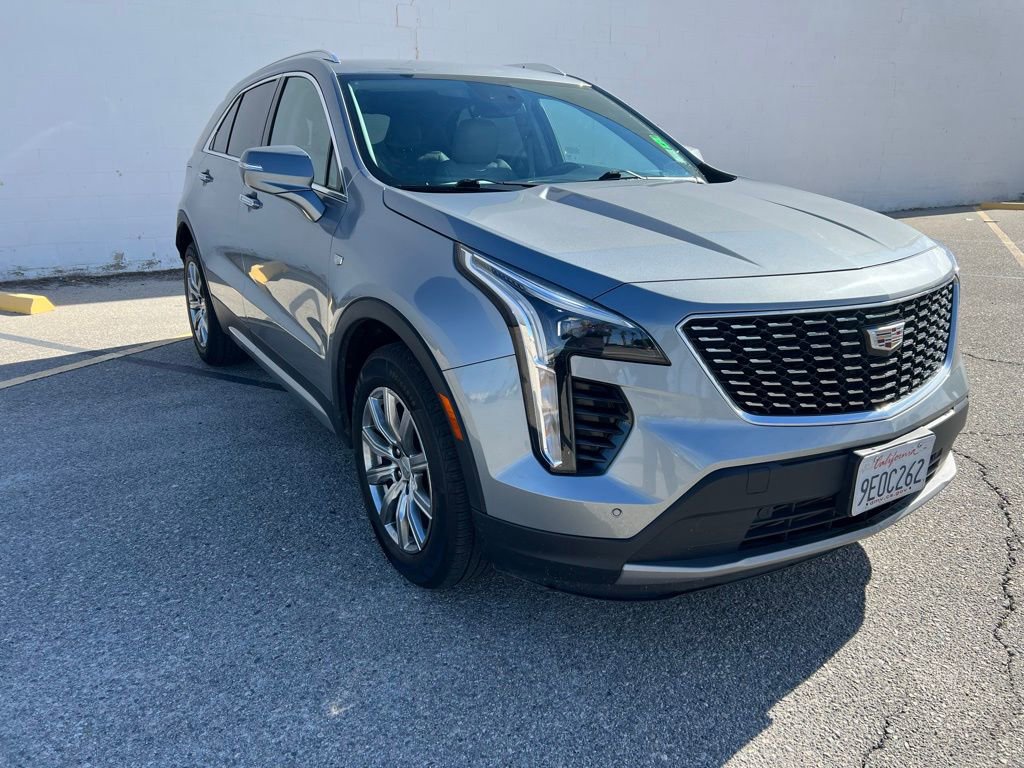Used 2023 Cadillac XT4 Premium Luxury image 7