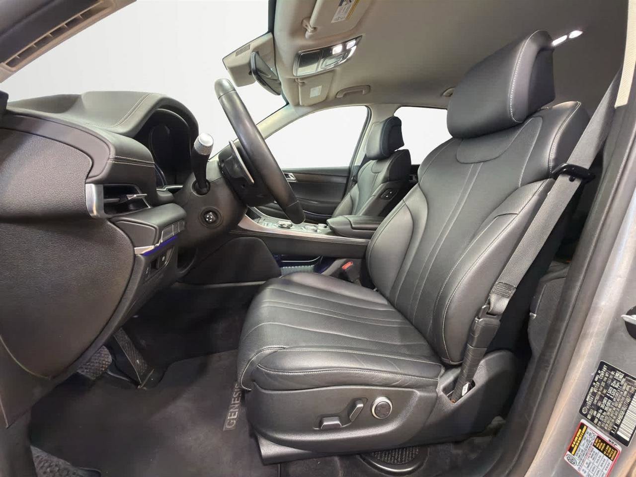 Used 2024 Genesis GV80 2.5T image 12