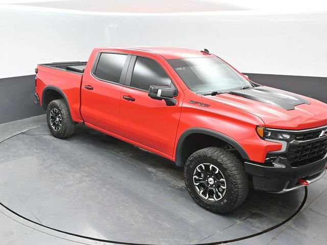 Used 2024 Chevrolet Silverado 1500 ZR2 w/ LPO, Dark Essentials Package AWD/4WD image 17