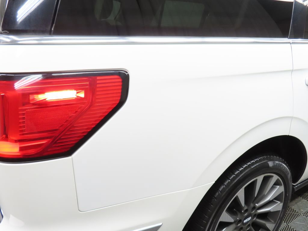 Used 2020 Lincoln Navigator Reserve w/ Luxury Package AWD/4WD image 42