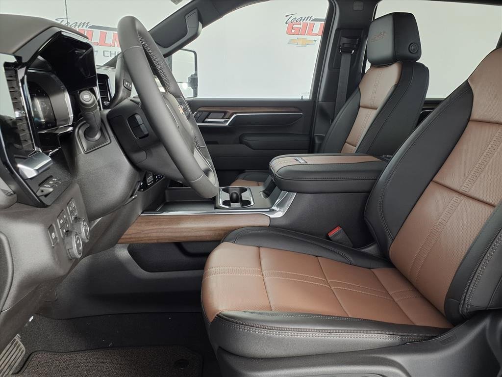 New 2026 Chevrolet Silverado 3500 High Country w/ High Country Premium Package image 14