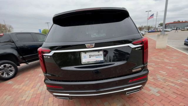 Used 2021 Cadillac XT6 Premium Luxury image 8
