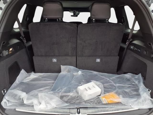 New 2025 Jeep Grand Cherokee L Overland w/ Advanced Protech Group III AWD/4WD image 20