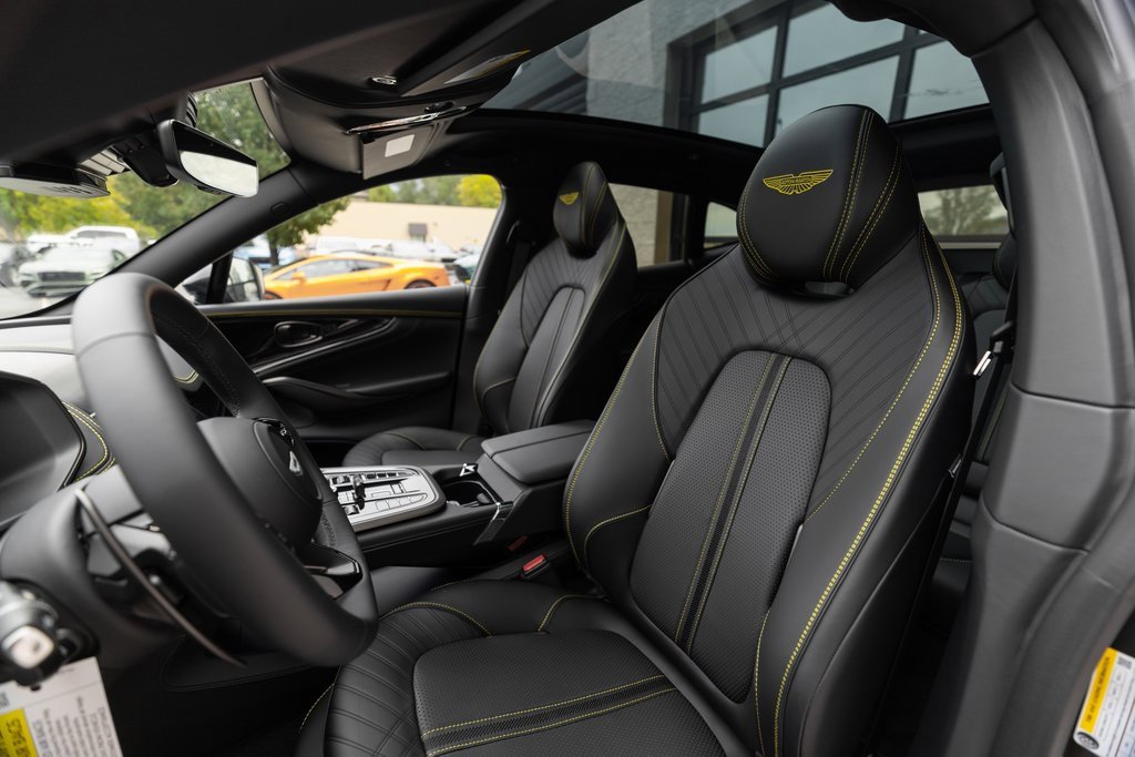 New 2026 Aston Martin DBX 707 image 35