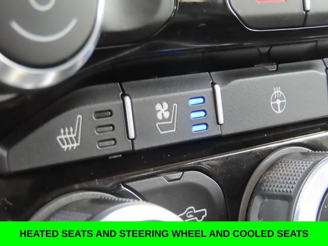 Used 2022 RAM 3500 Laramie AWD/4WD image 4