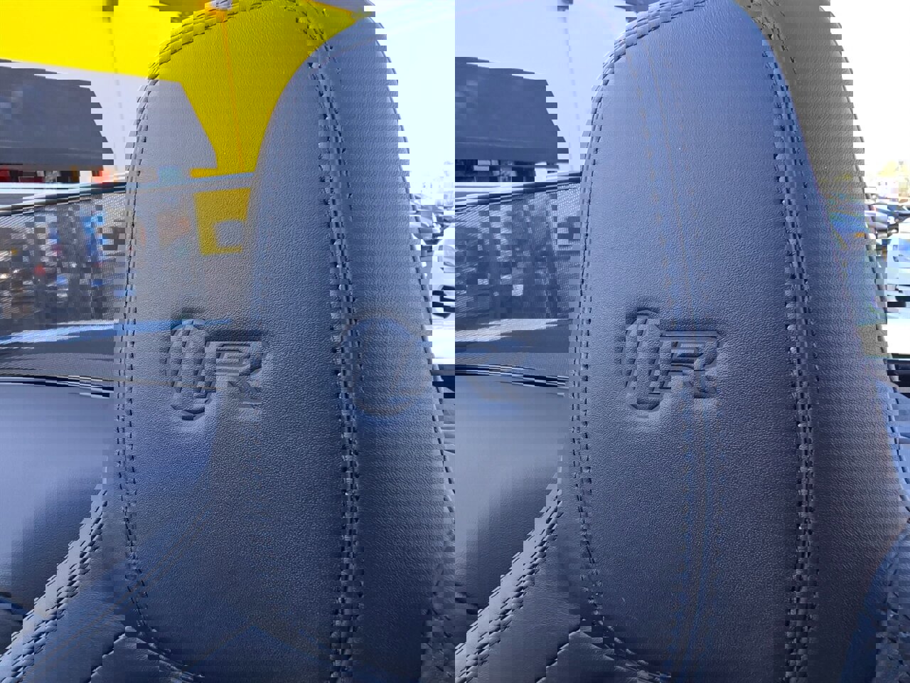 Used 2018 Jaguar F-TYPE R image 17