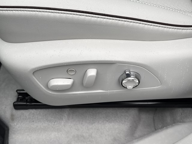 New 2026 Buick Enclave Avenir w/ Super Cruise Package FWD image 17