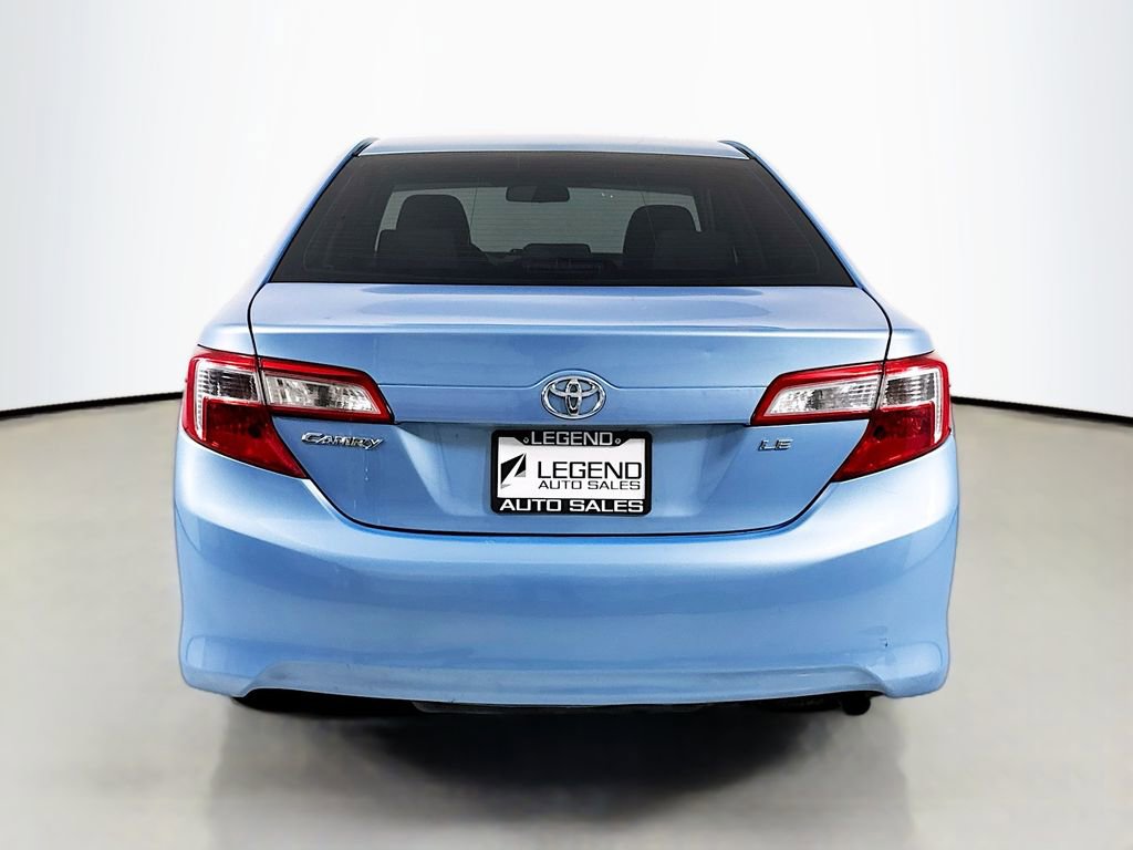Used 2012 Toyota Camry LE FWD image 7