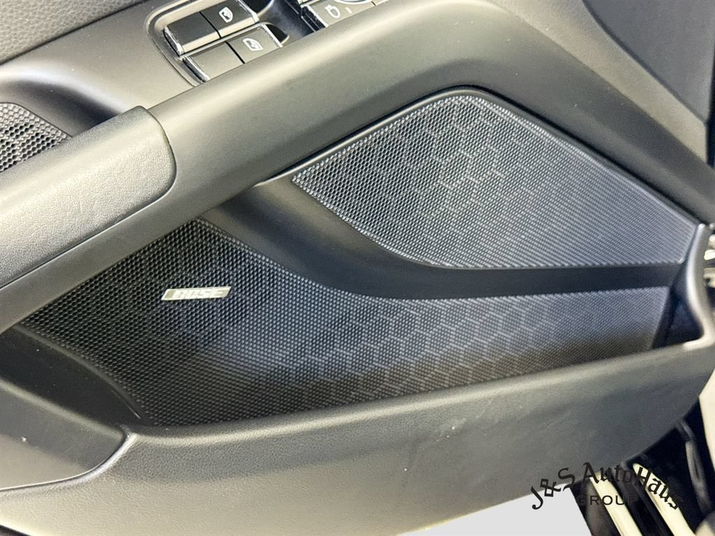 Used 2015 Porsche Cayman S RWD image 23