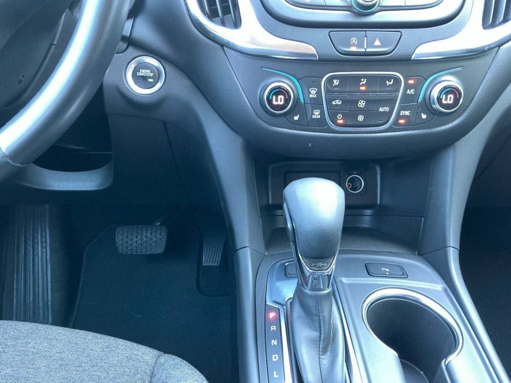 Used 2024 Chevrolet Equinox LT AWD/4WD image 13