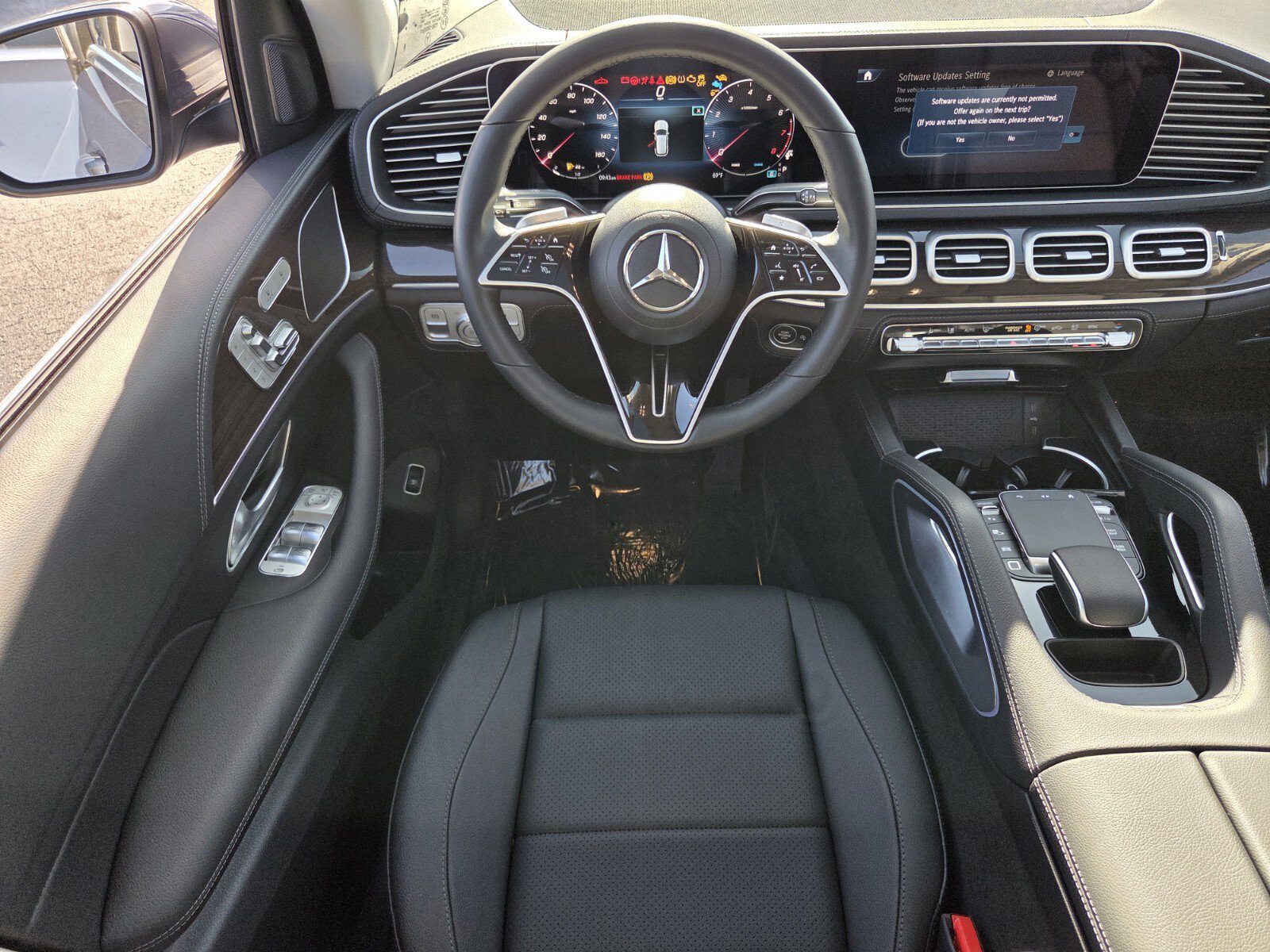 Used 2025 Mercedes-Benz GLE 350 4MATIC image 12