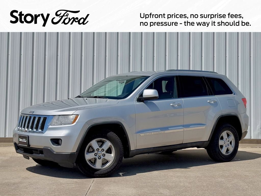 Used 2012 Jeep Grand Cherokee Laredo w/ Laredo E Group AWD/4WD image 1