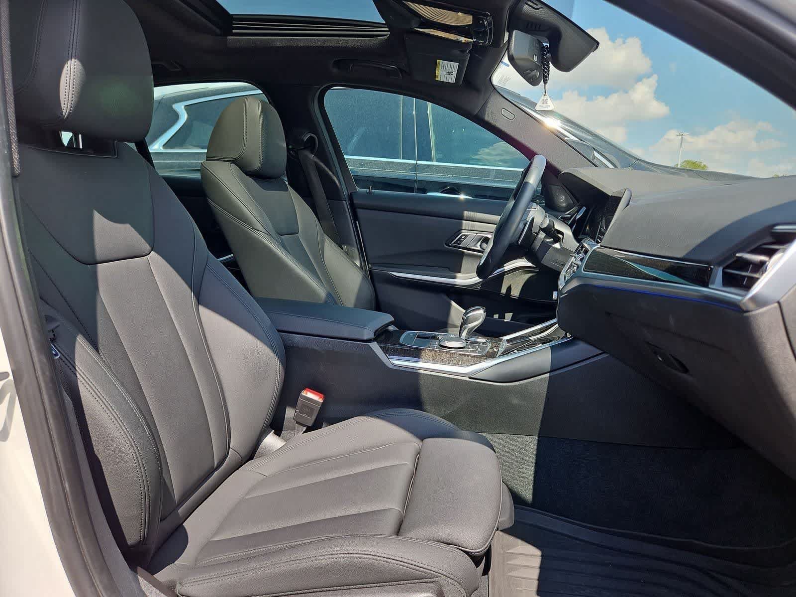 Used 2019 BMW 330i Sedan w/ Premium Package RWD image 20