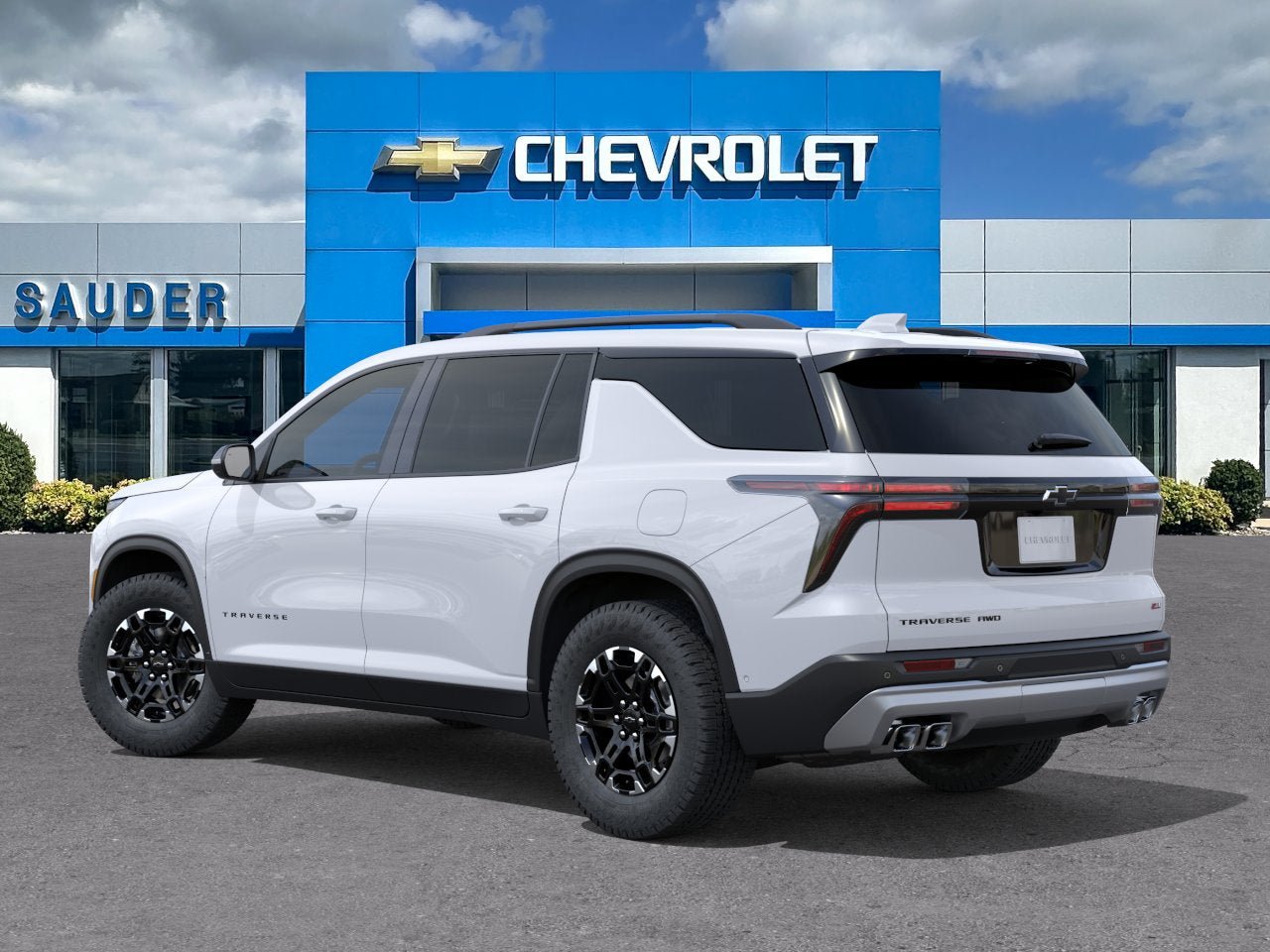 New 2027 Chevrolet Traverse Z71 w/ LPO, Floor Liner Package AWD/4WD image 3