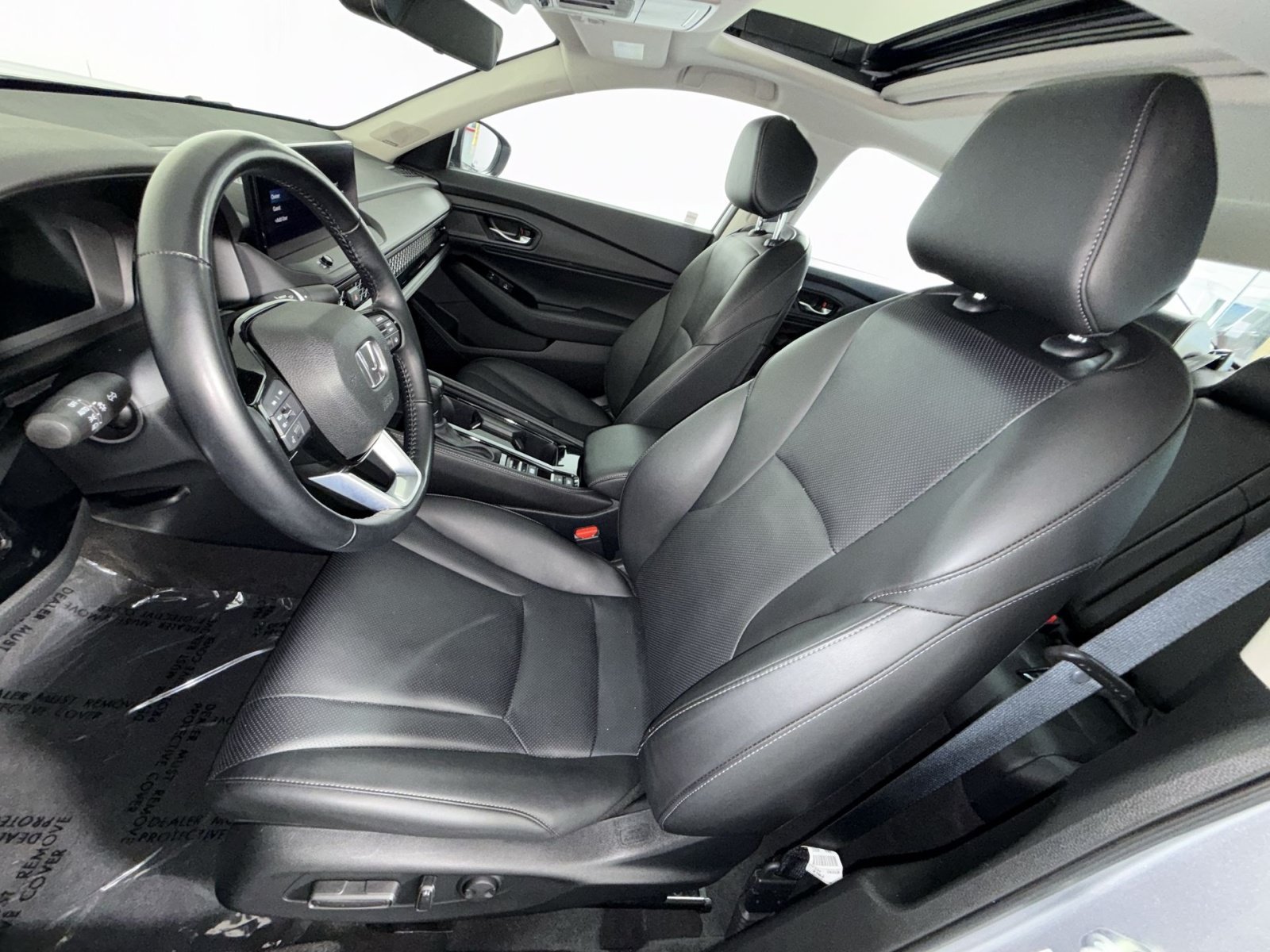 Used 2024 Honda Accord Touring image 13