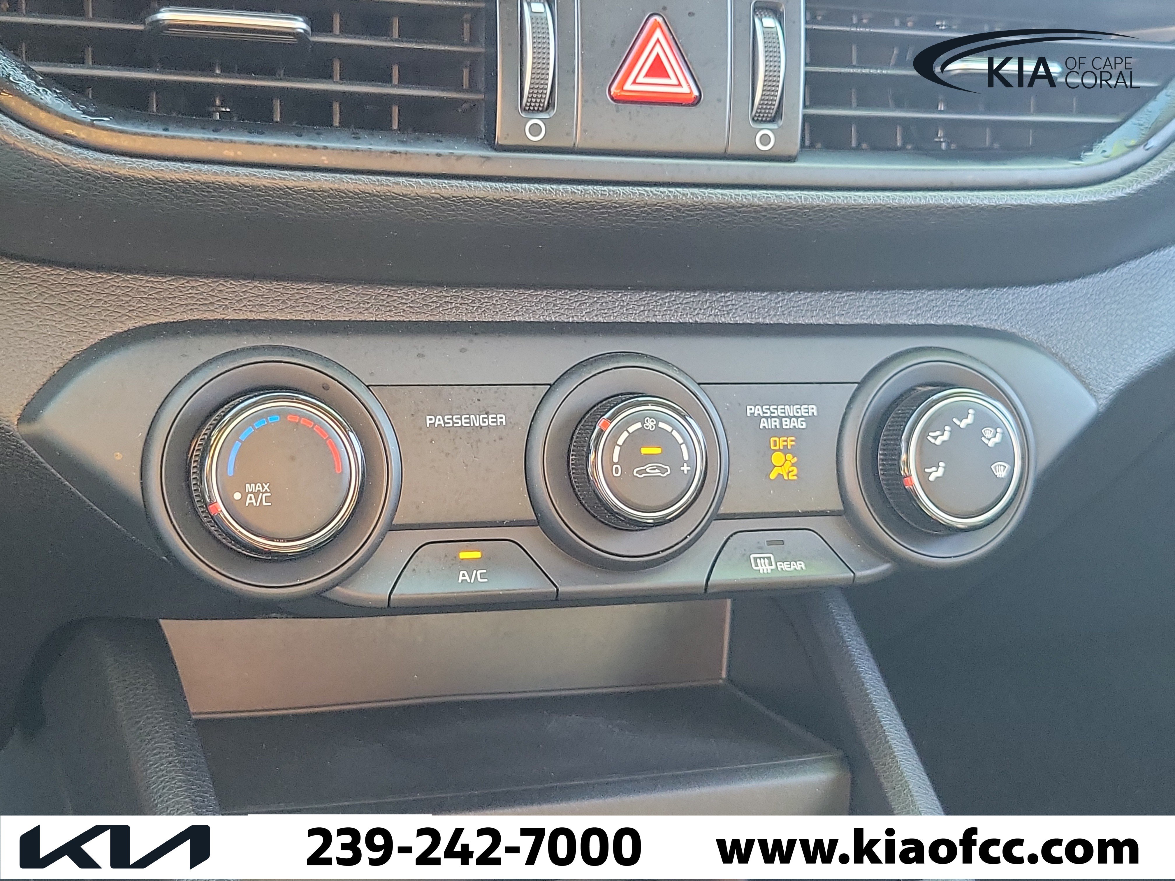 Certified 2022 Kia Forte LXS w/ LXS Technology Package FWD image 26