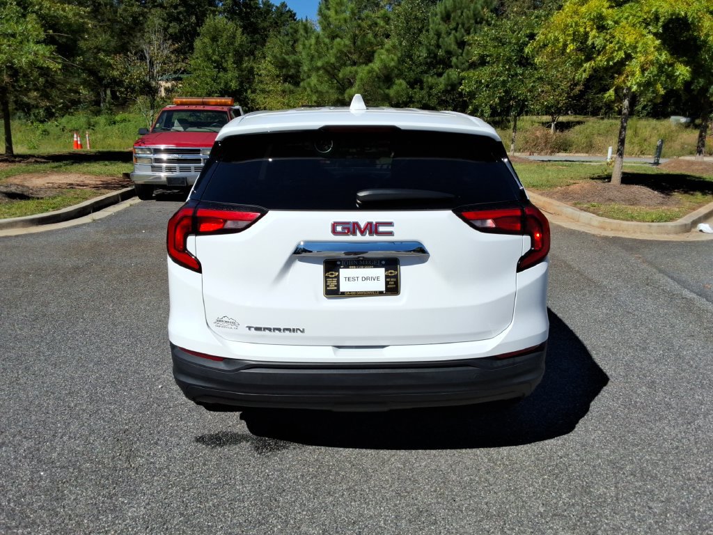 Used 2020 GMC Terrain SLE FWD image 6
