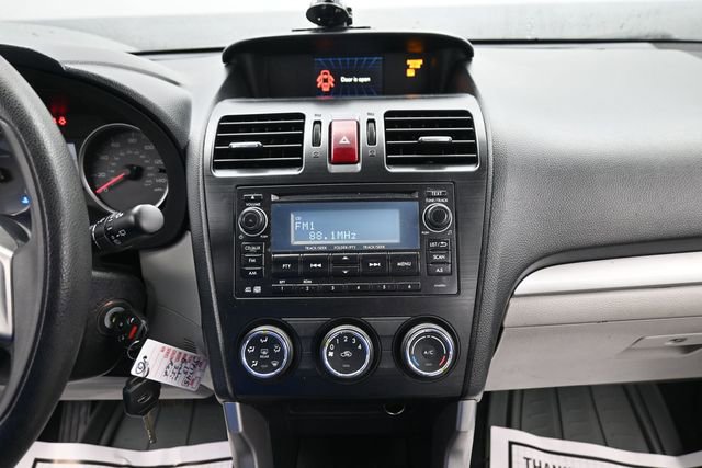 Used 2015 Subaru Forester 2.5i AWD/4WD image 17