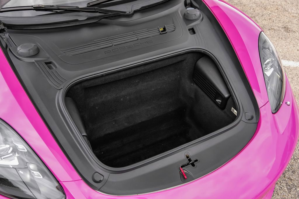 Used 2022 Porsche 718 Cayman RWD image 56