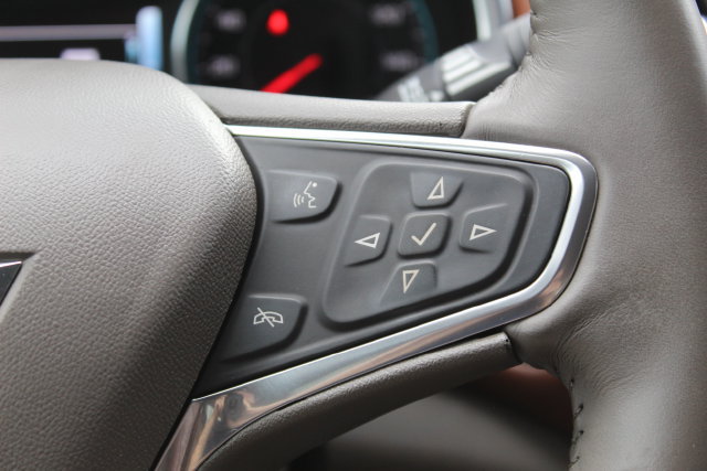 Used 2017 Chevrolet Malibu Hybrid w/ Leather Package FWD image 16