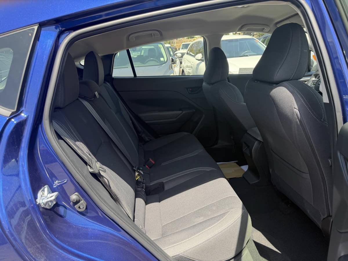 Used 2025 Subaru Impreza 2.0i AWD/4WD image 17