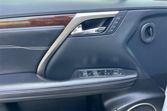 Used 2019 Lexus RX 450h AWD image 11