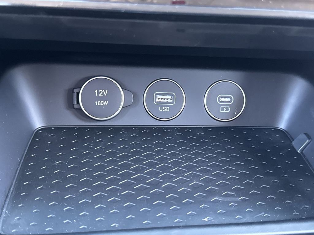 New 2025 Genesis G70 2.5T image 22