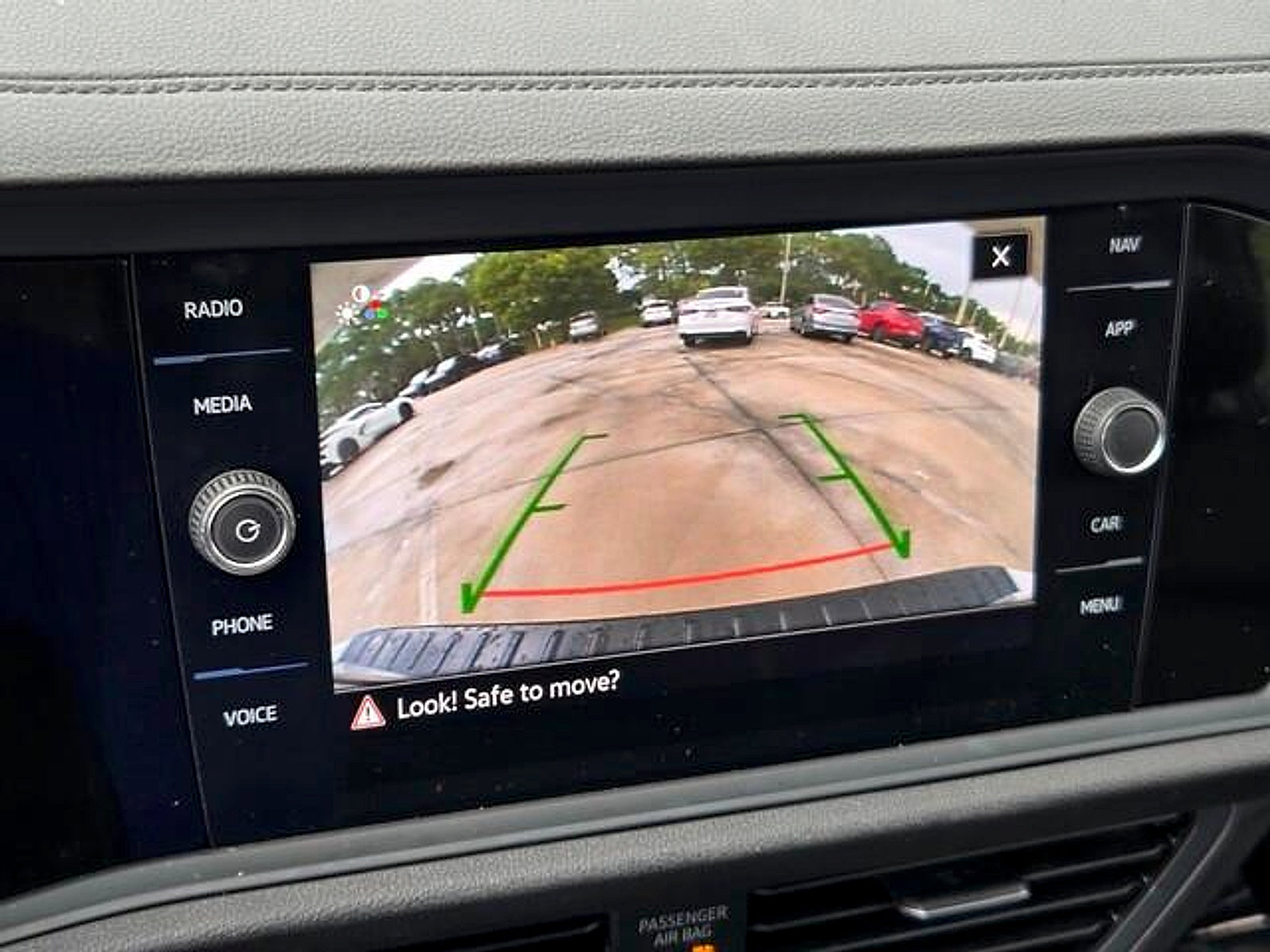 Used 2023 Volkswagen Jetta SEL FWD image 20