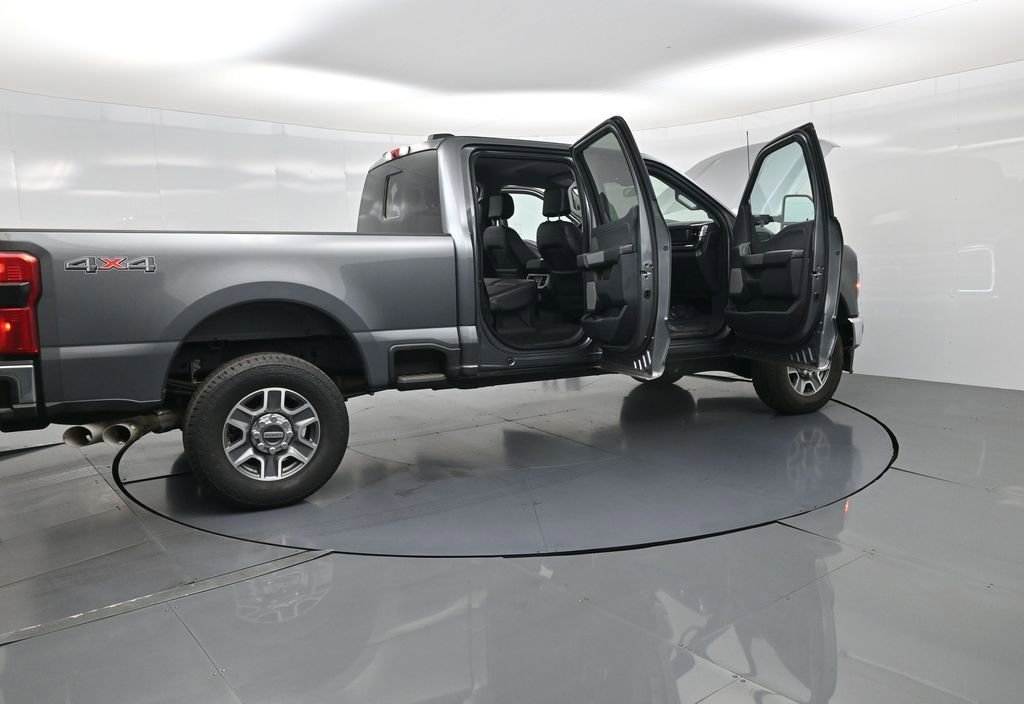 Used 2024 Ford F250 Lariat image 36