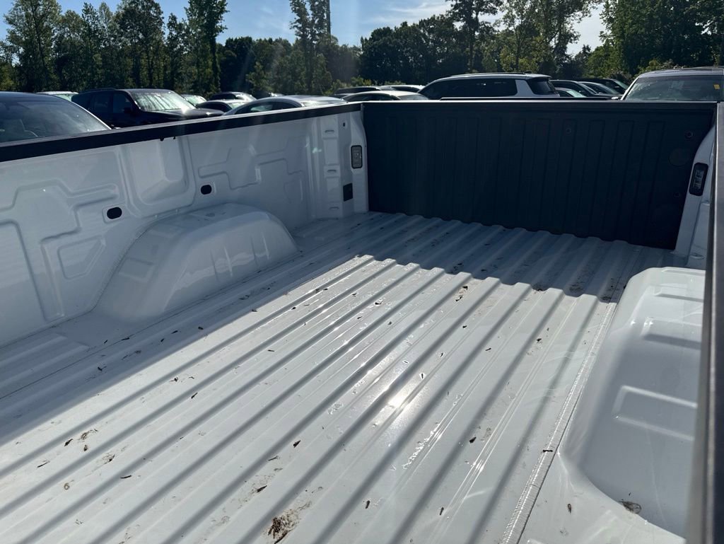 Used 2026 GMC Sierra 1500 Pro AWD/4WD image 8