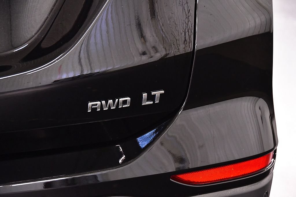 Used 2024 Chevrolet Equinox LT AWD/4WD image 11
