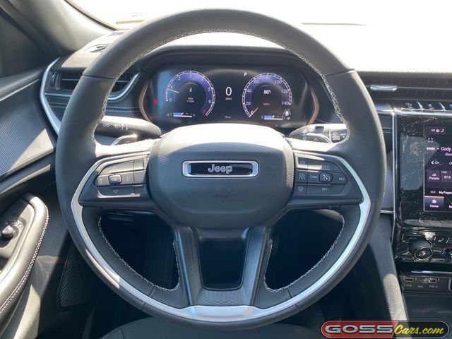 New 2026 Jeep Grand Cherokee Laredo X AWD/4WD image 17