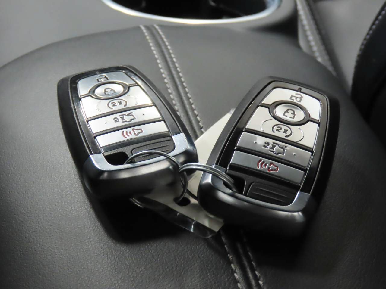 Used 2025 Ford Mustang Premium RWD image 16