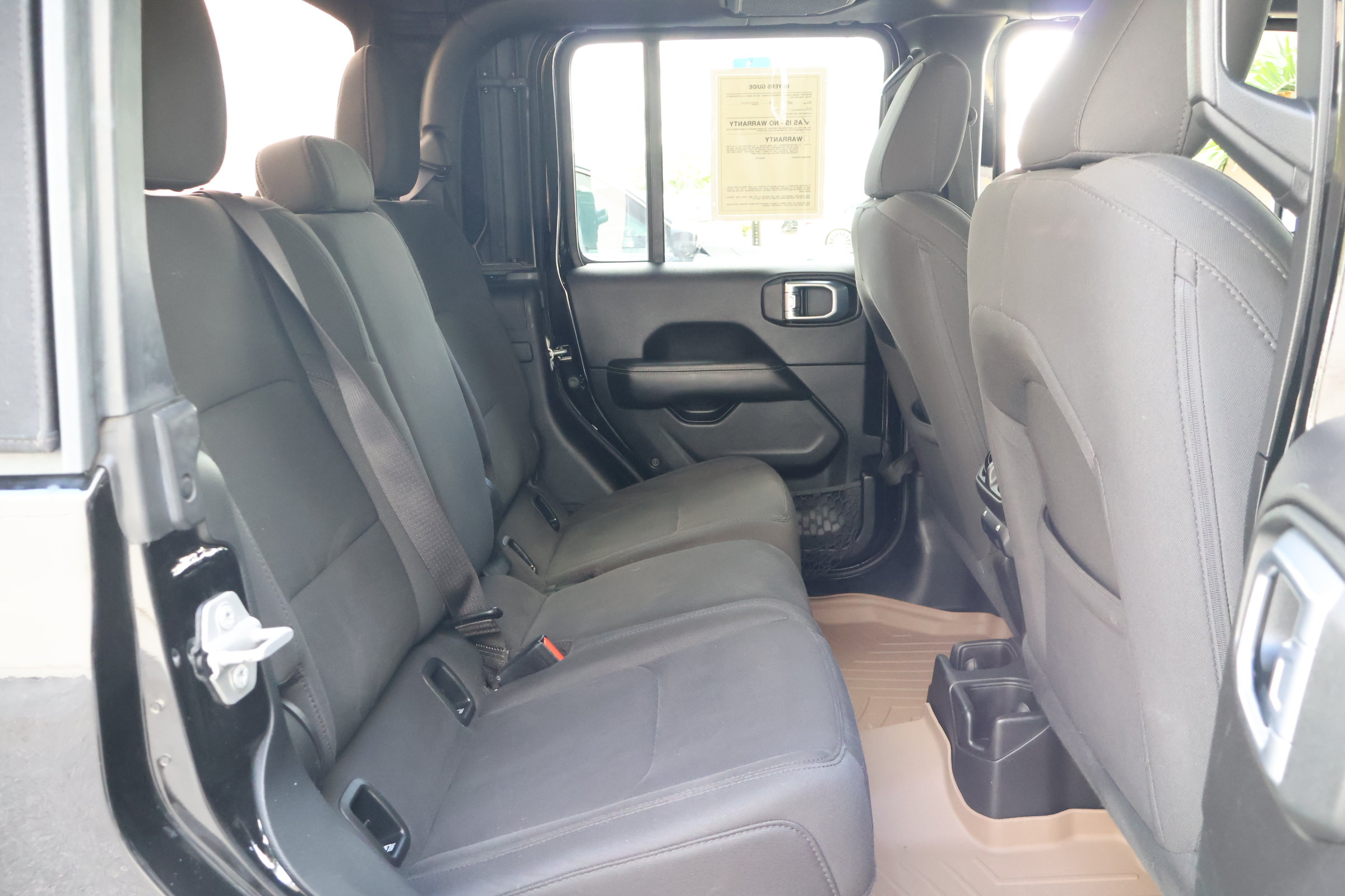 Used 2020 Jeep Gladiator Overland AWD/4WD image 20