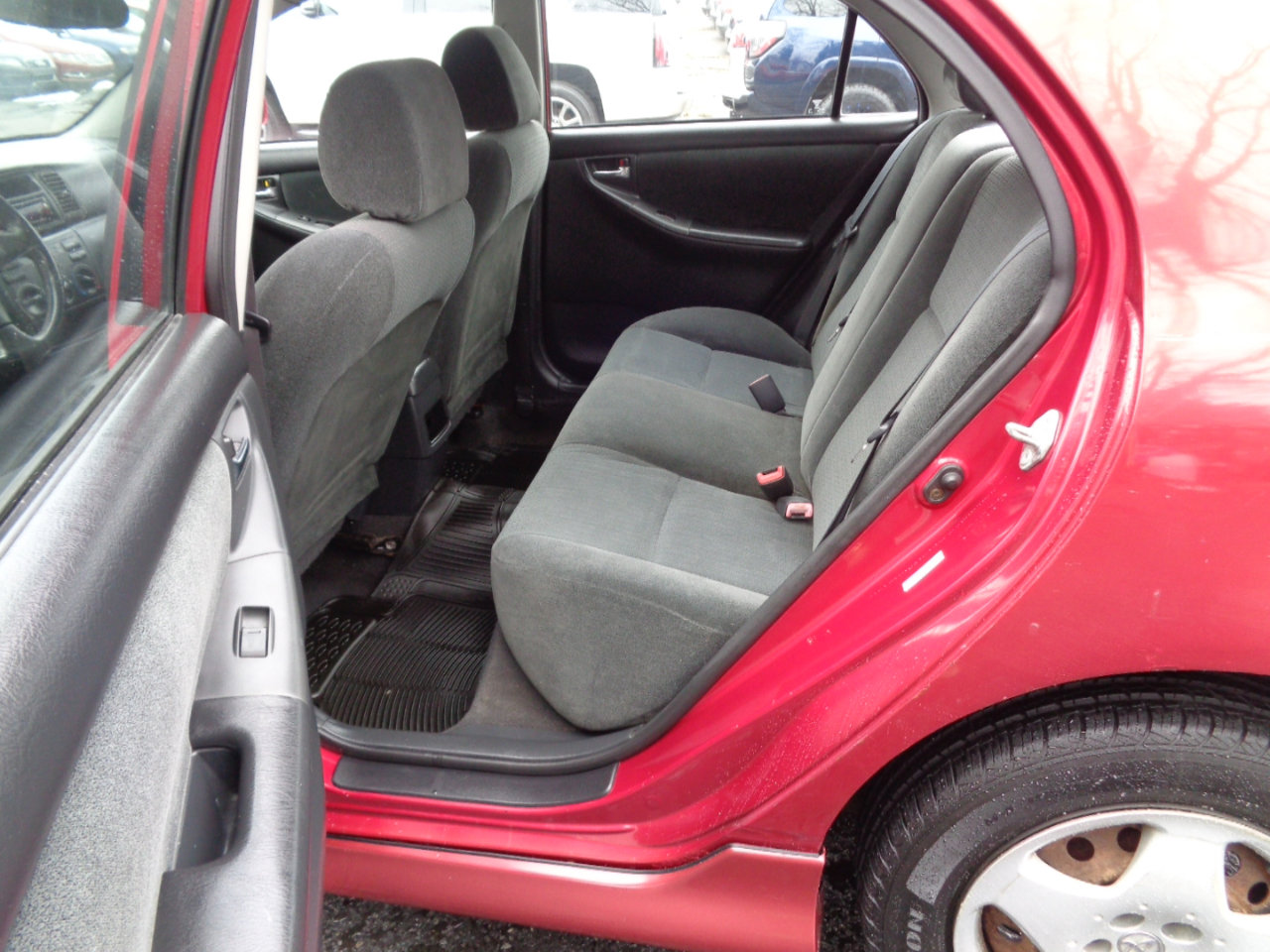 Used 2004 Toyota Corolla LE image 13