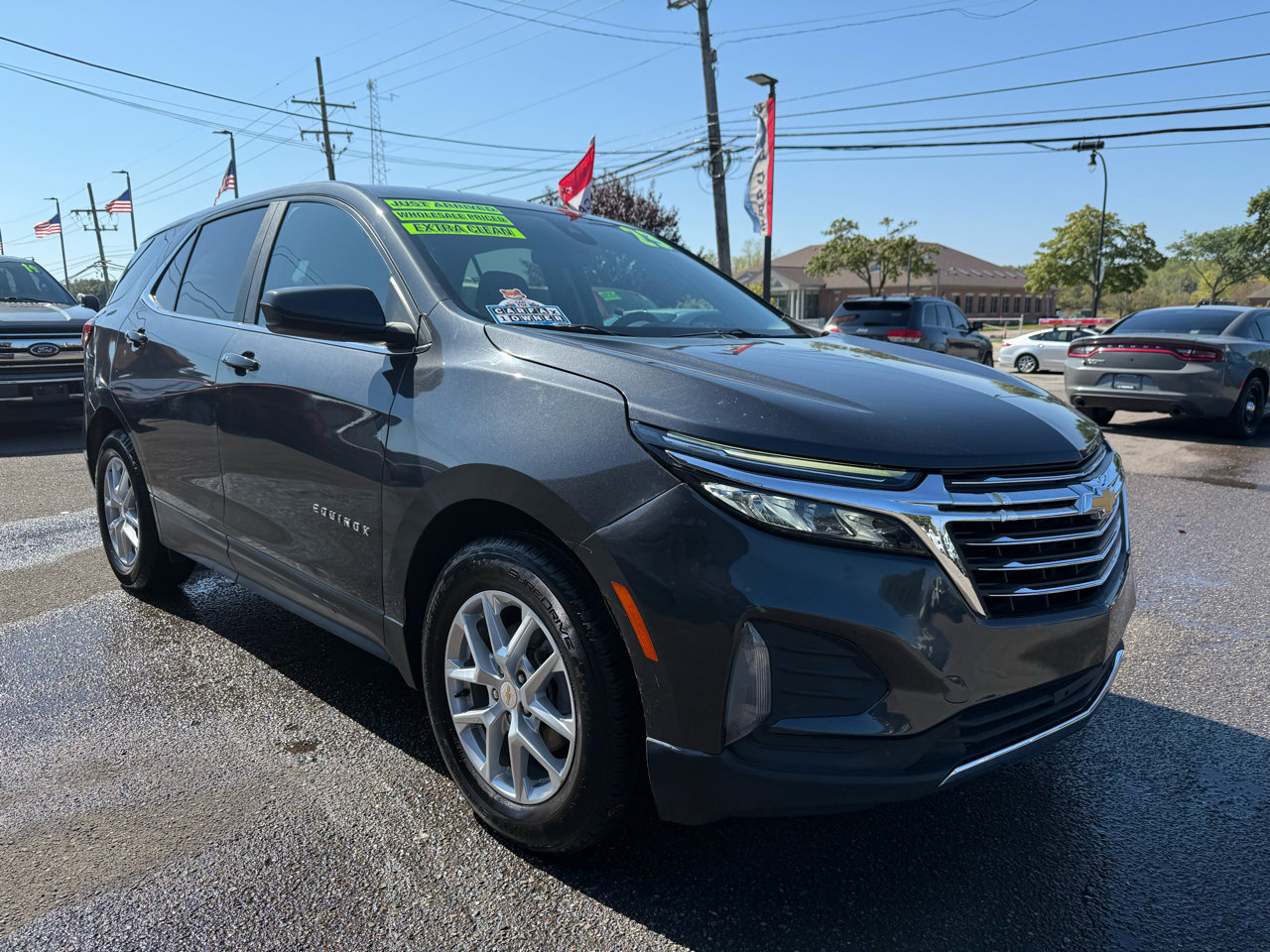 Used 2023 Chevrolet Equinox LT image 9