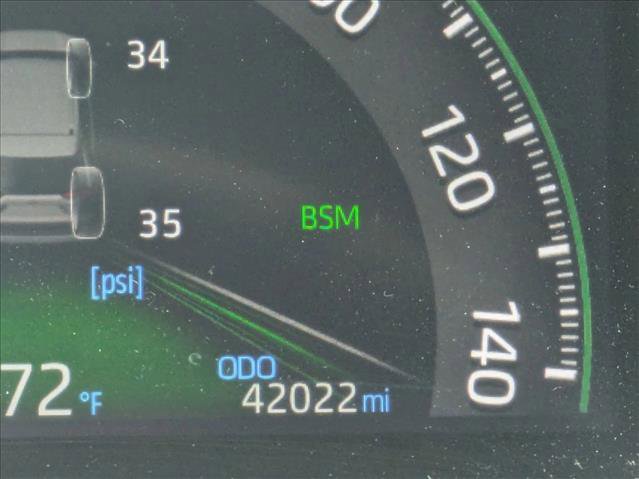 Used 2024 Toyota RAV4 XLE w/ Weather Package FWD image 6