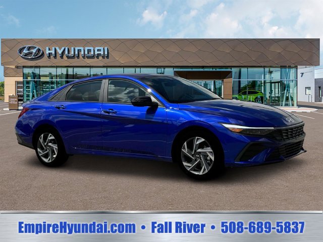Certified 2025 Hyundai Elantra Sport FWD image 10