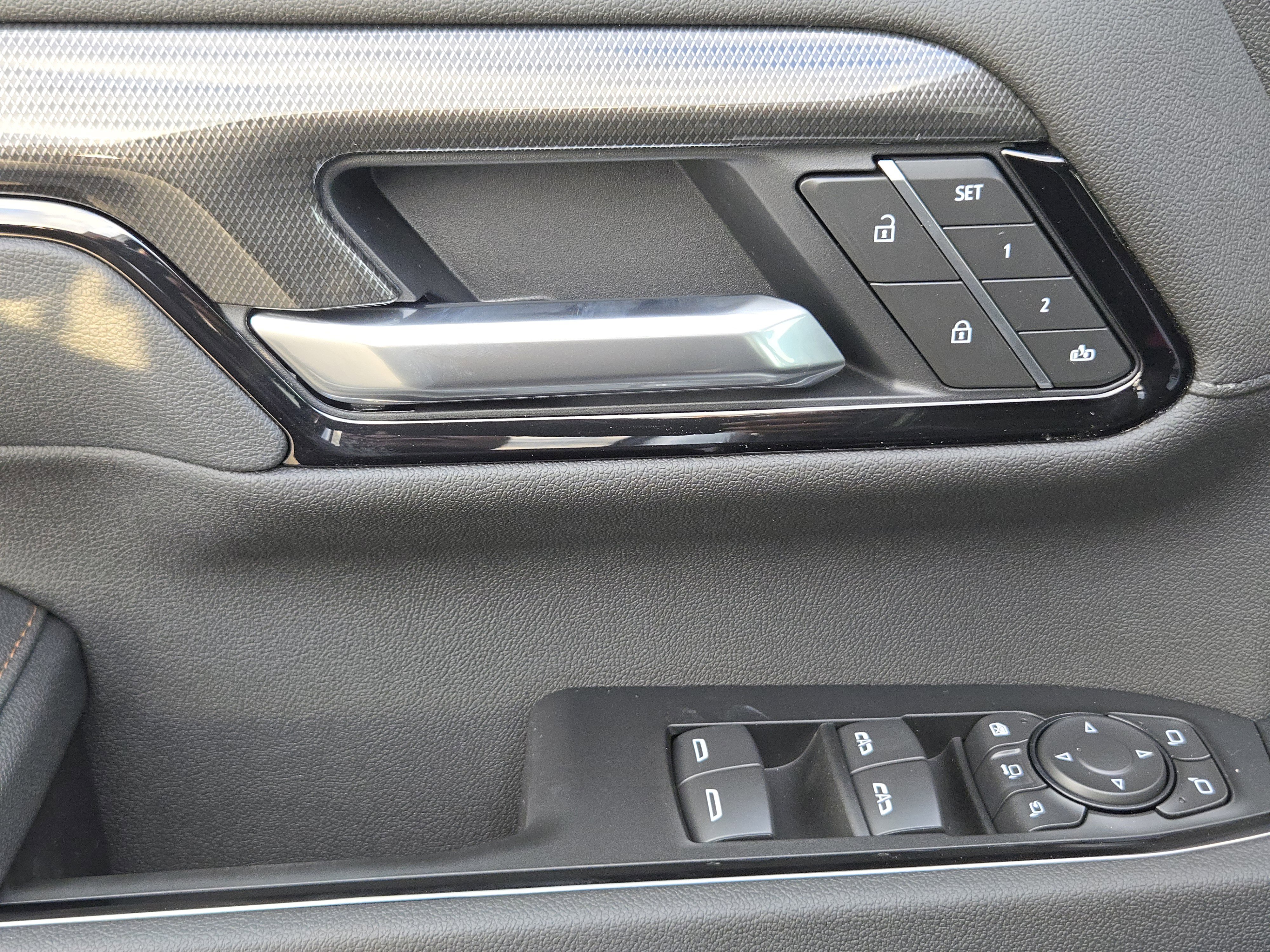 New 2026 GMC Sierra 2500 AT4 w/ AT4 Premium Plus Package image 17