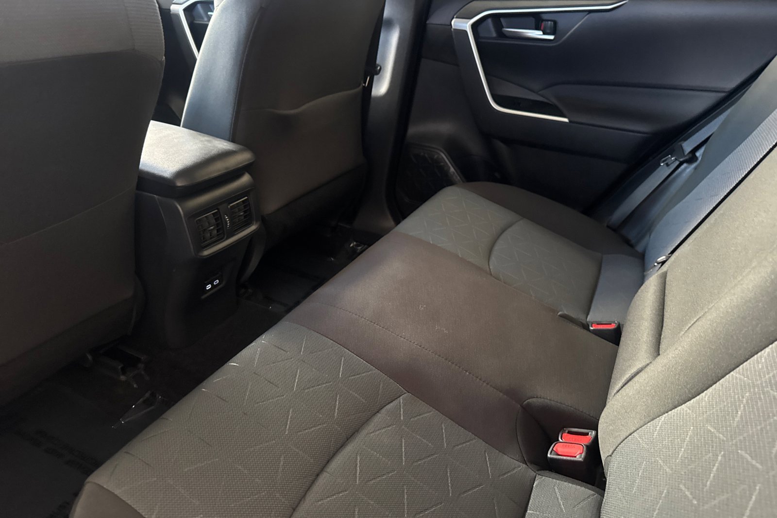 Certified 2025 Toyota RAV4 XLE image 16