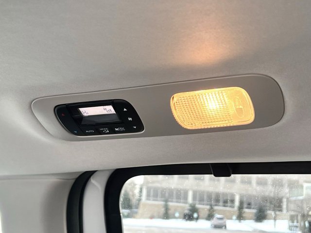 Certified 2025 Honda Odyssey Elite image 32