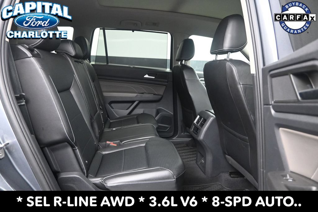 Used 2022 Volkswagen Atlas SEL R-Line AWD/4WD image 12