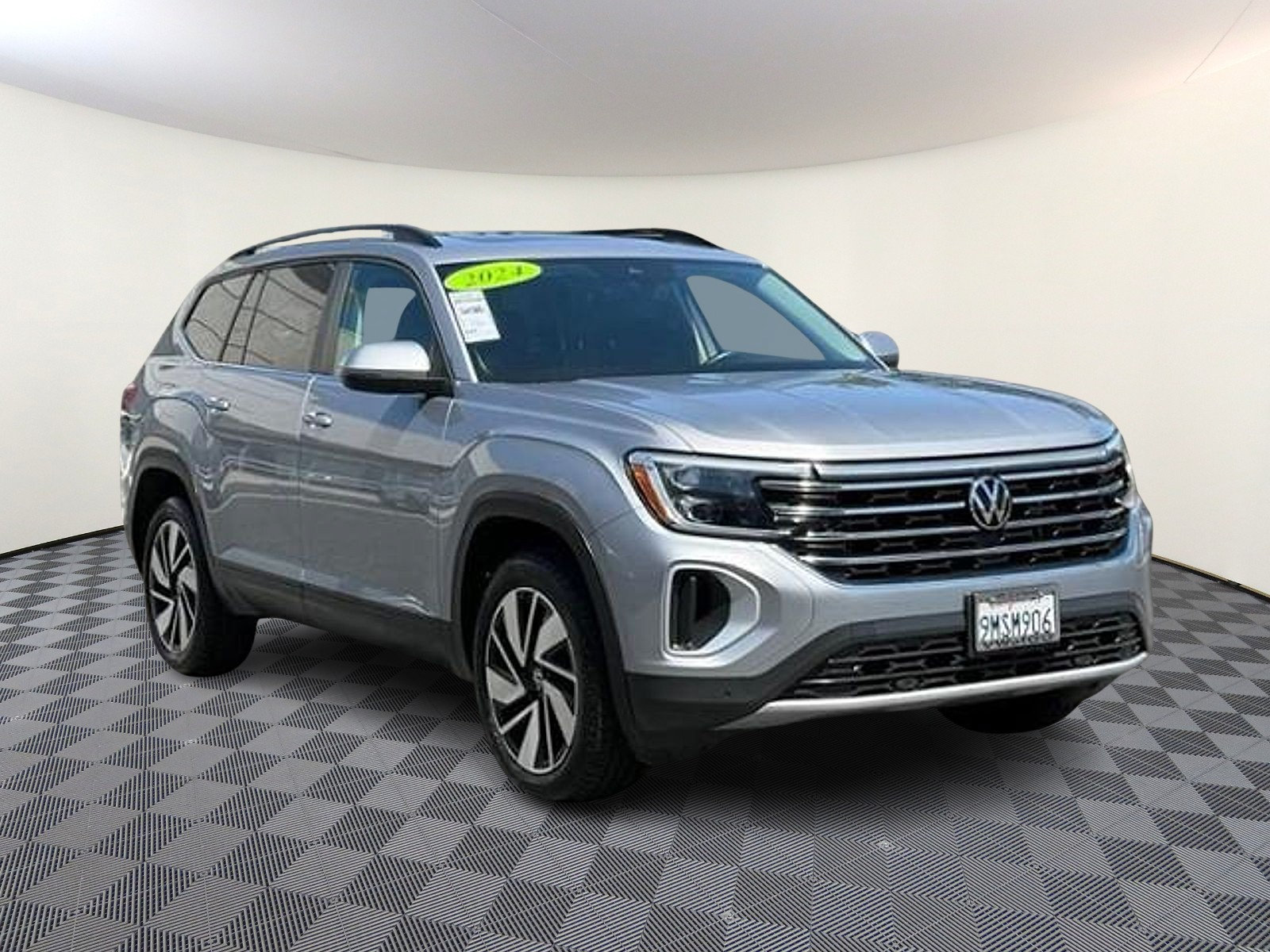 Used 2024 Volkswagen Atlas SE