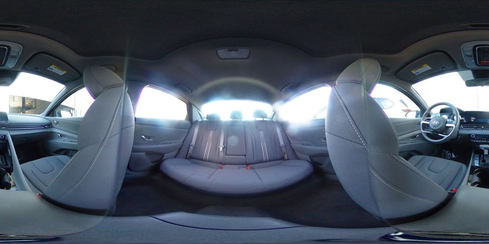 Used 2025 Hyundai Elantra SEL image 42