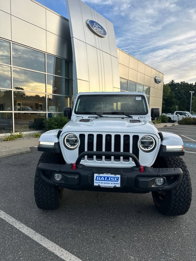 Used 2022 Jeep Gladiator Rubicon w/ LED Lighting Group AWD/4WD image 2