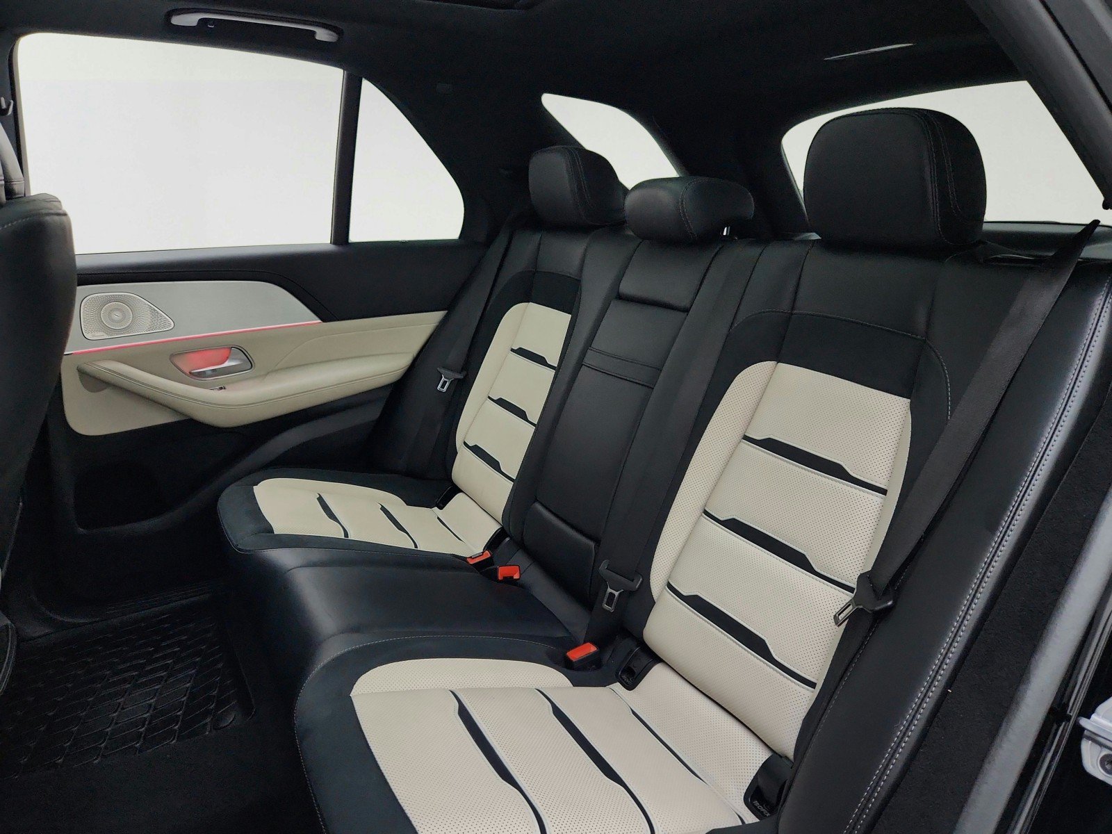 Certified 2024 Mercedes-Benz GLE 53 AMG 4MATIC image 28